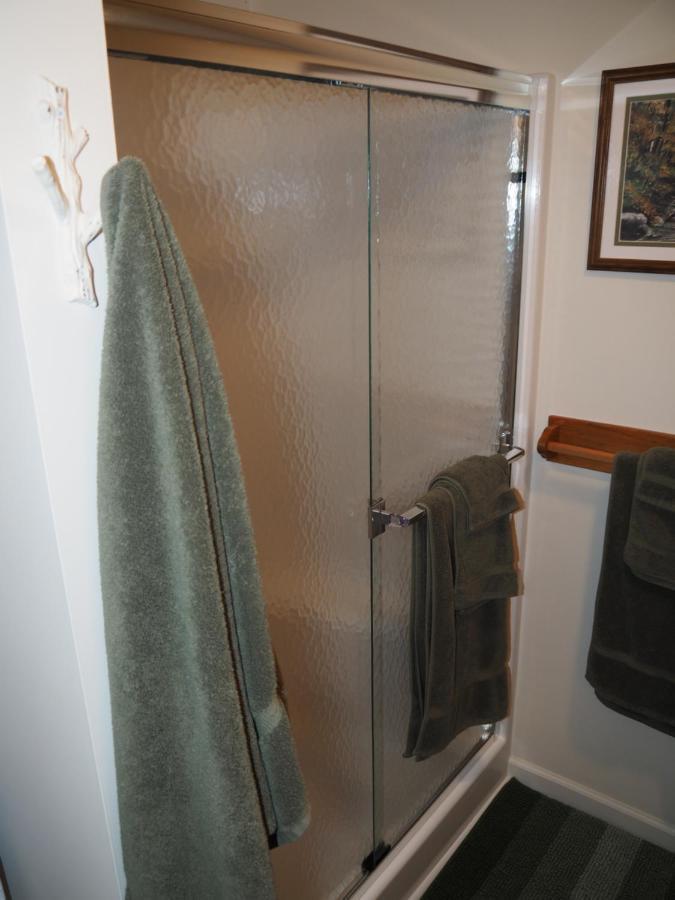New! The Blessing - A Cute And Cozy Apartment! Benzonia 외부 사진